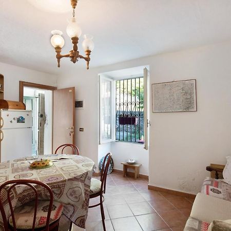 Orizzonte Calmo Apartment Borghetto Di Borbera Exterior foto